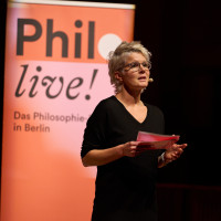 Philo.live! 2025: 14.11. Vom Umgang mit Verlusten – und wie wir die Zukunft zurückgewinnen. Mit Juli Zeh und Andreas Reckwitz, Mod.: Svenja Flaßpöhler ©Marcus Glahn